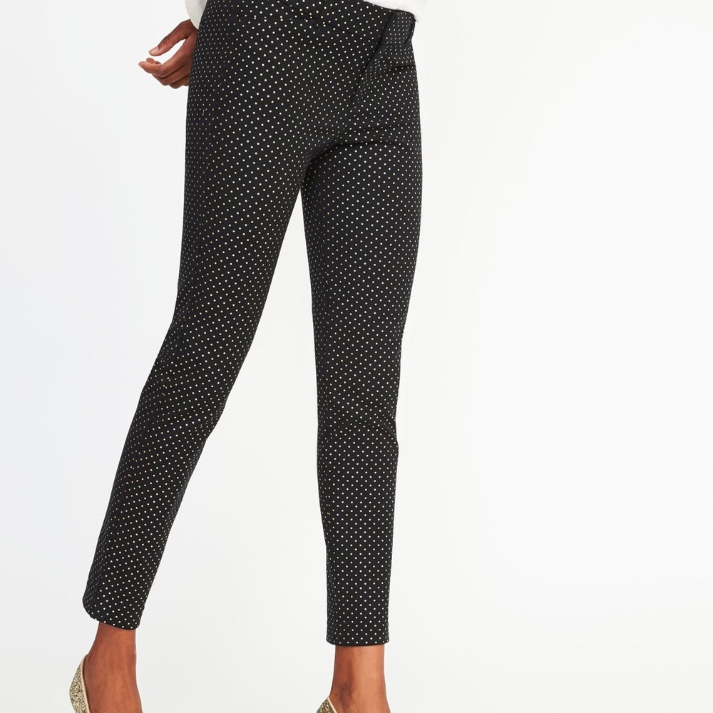 Black & White Polka Dots Old Navy Pixie Pants